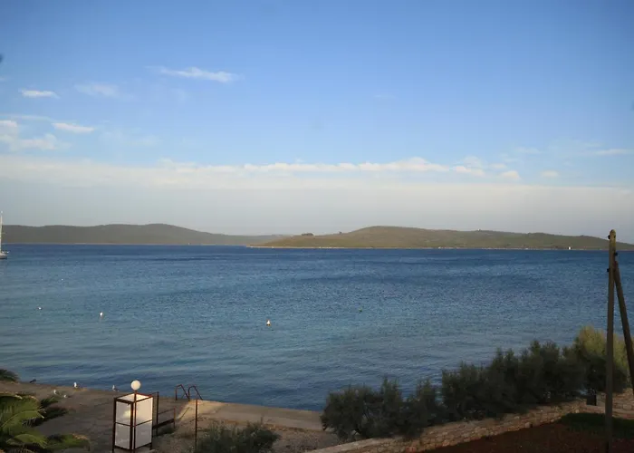 By The Sea Muline, - 3538 Ugljan