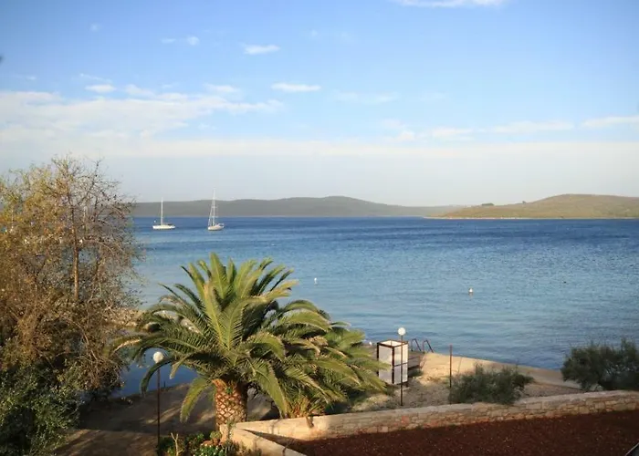 By The Sea Muline, - 3538